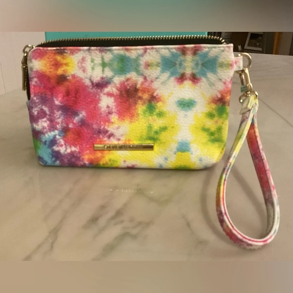 Steve Madden Rainbow tie dye wristlet